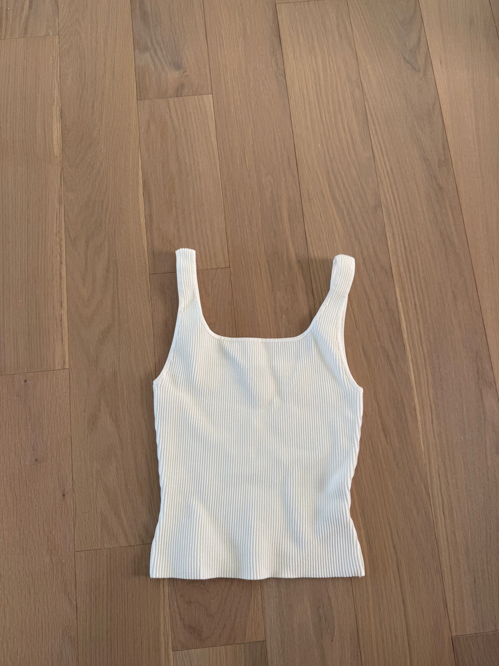 GREAT CONDITION Aritzia Sculpt Knit Squareneck Tank